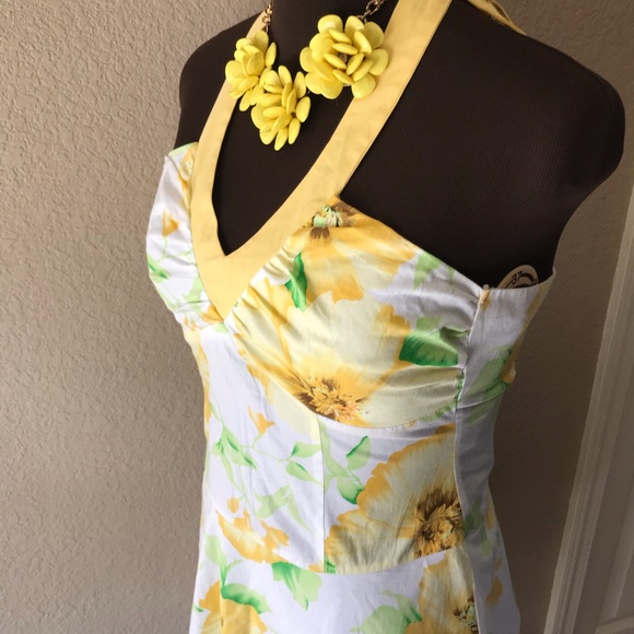 Ray of Sunshine Halter Dress Size 5 - Picture 6 of 8
